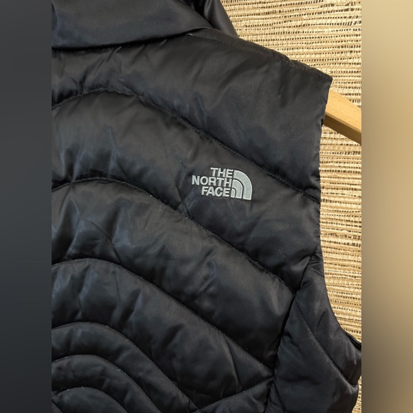 The North Face 550 Gilet Goose Down Puffer Vest Black Quilted Women Small - Picture 8 of 12